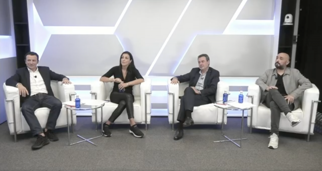 Panel de expertos, en orden por la izquierda: Pablo Viñaspre, Cristina Rueff, Carlos Gonzalvo y Toni Tugores.